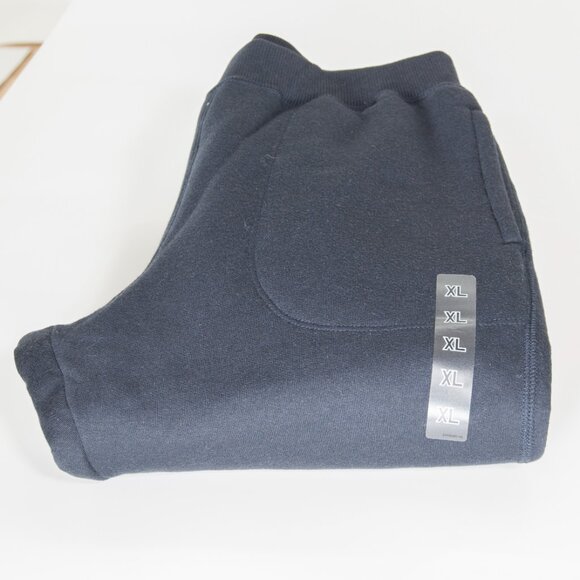 UNIQLO Kids Ultra Warm Fleece-Lined Sweat Pants - Picture 5 of 5